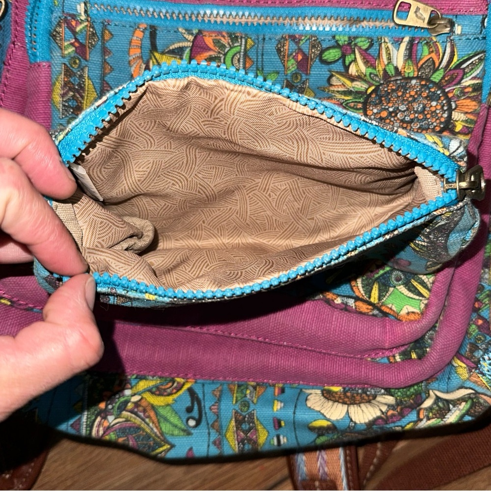 (Sakroots) Peace Owl Large Backpack Bundle - image 4